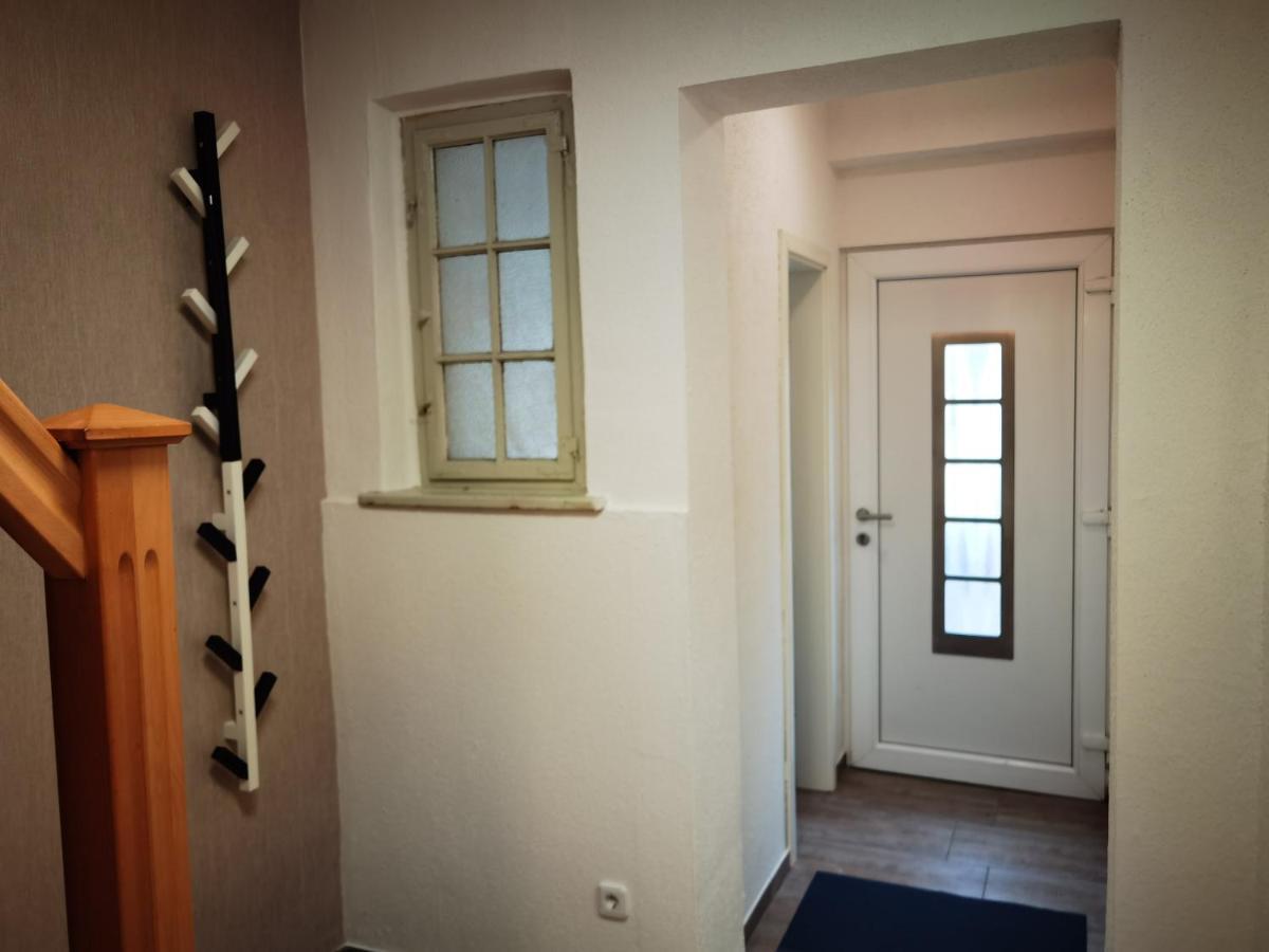 Modernes Behagliches Haus Mit Kamin, Terrasse Und Garten Magdeburgo Esterno foto