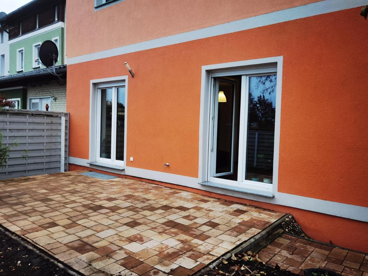 Modernes Behagliches Haus Mit Kamin, Terrasse Und Garten Magdeburgo Esterno foto